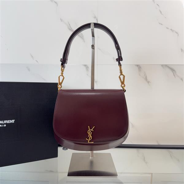 2026224192626243 800